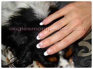 Pose faux ongles gel french ultra blanche déco gel blanc réduite