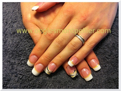 pose french blanche et z�br�e p