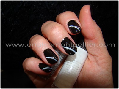 r�sine pose vernis et d�co reduite